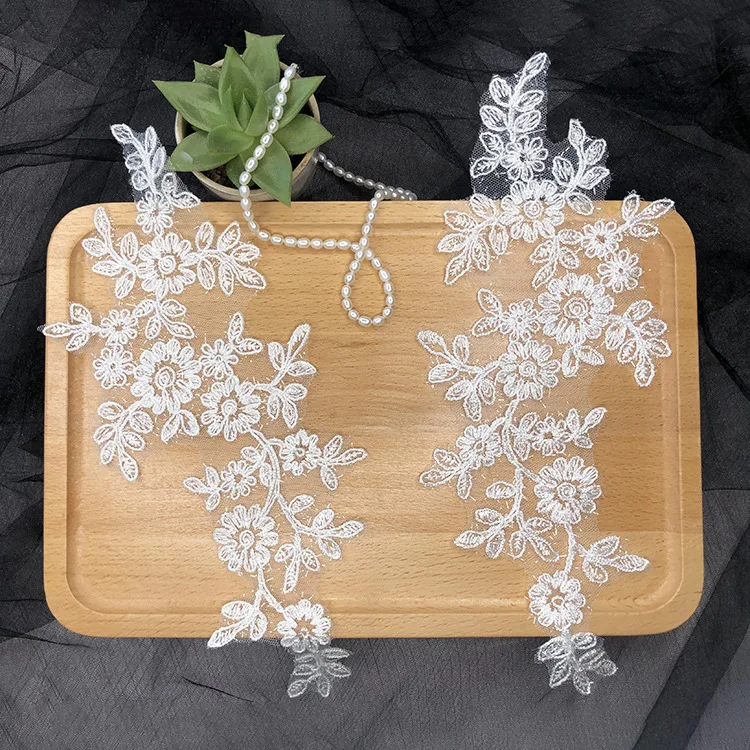 Gaun Pengantin Renda Tulang Mobil DIY Perhiasan Bunga Putih Bordir Renda Potongan Renda Bunga