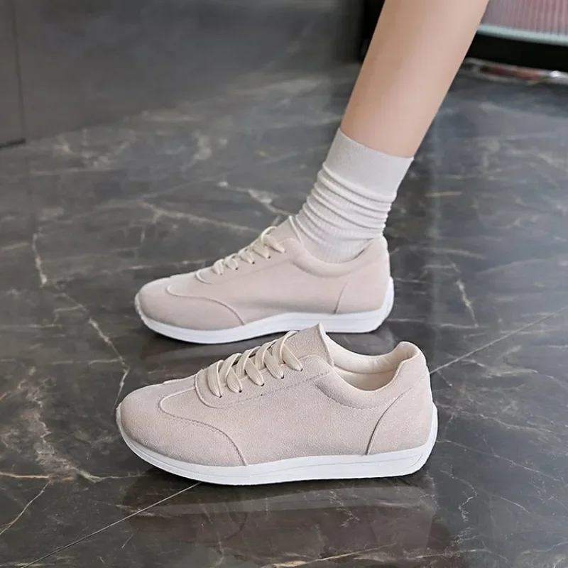 

Spring and Autumn New Style Comfortable and Fashionable Pure Color Round Head Women's Shoes Casual Thick-soled Running Shoes