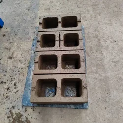 Single Hole, Double Hole 40x40x20cm Brick, Hollow Square Mold Used for River Slope Protection, Modern and Simple, Universal