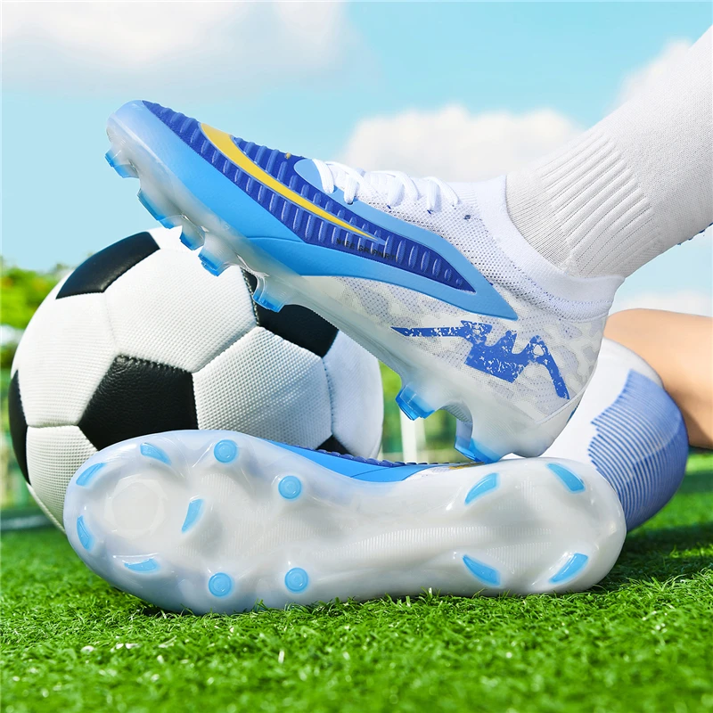 

New Men Professional Soccer Shoes Unisex Ultralight Football Boots Training Wholesale Breathable Indoor Futsal Drop Shipping