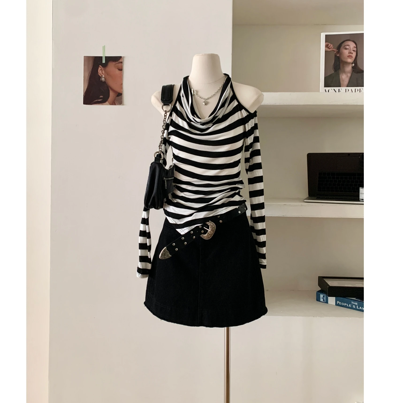 長袖 T シャツ ランニング レディース 秋 ボタンアップ 学術ユニフォーム 新鮮な学生 シンプル きちんとした 若々しい モダン クリーン ストリートウェア