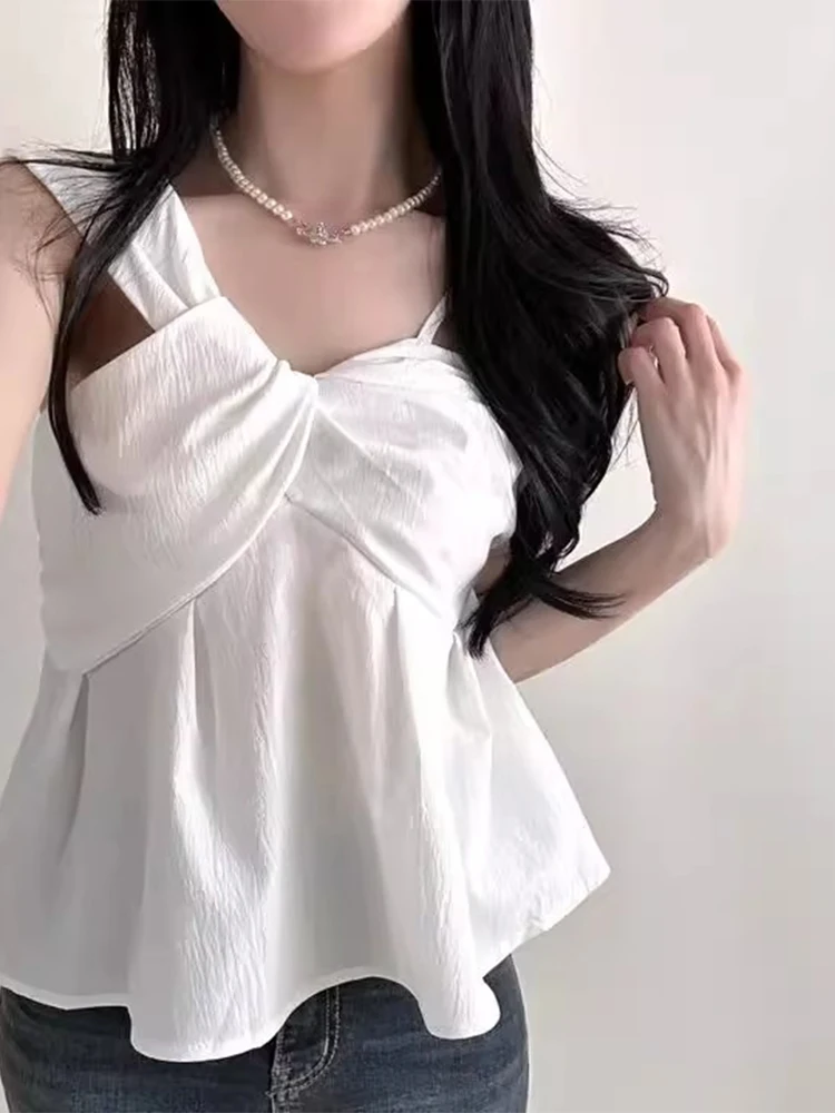 

Gagarich корейский 2025 Cross нерегулярный витой камзол женский летний новый стиль нишевый дизайн облегающий универсальный жилет рубашка топ