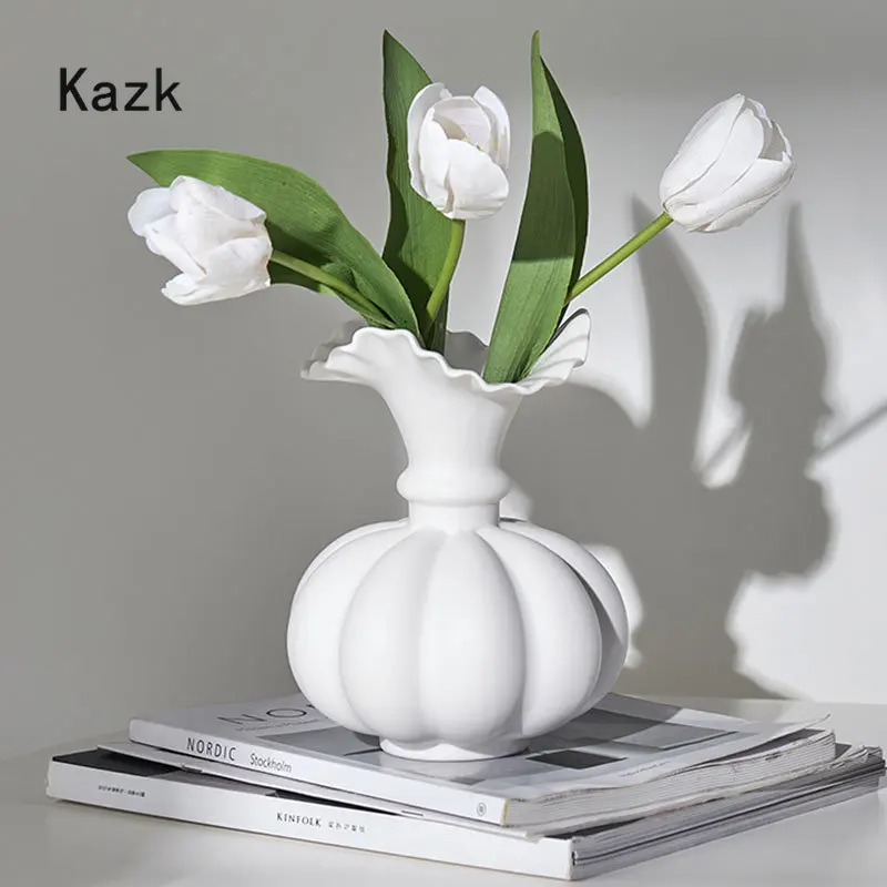 Creative Pumpkin Shaped Ceramic Vase Northern Europe Living Room Desktop Crafts Ikebana Dried Flower Matte Vase Home Decoration