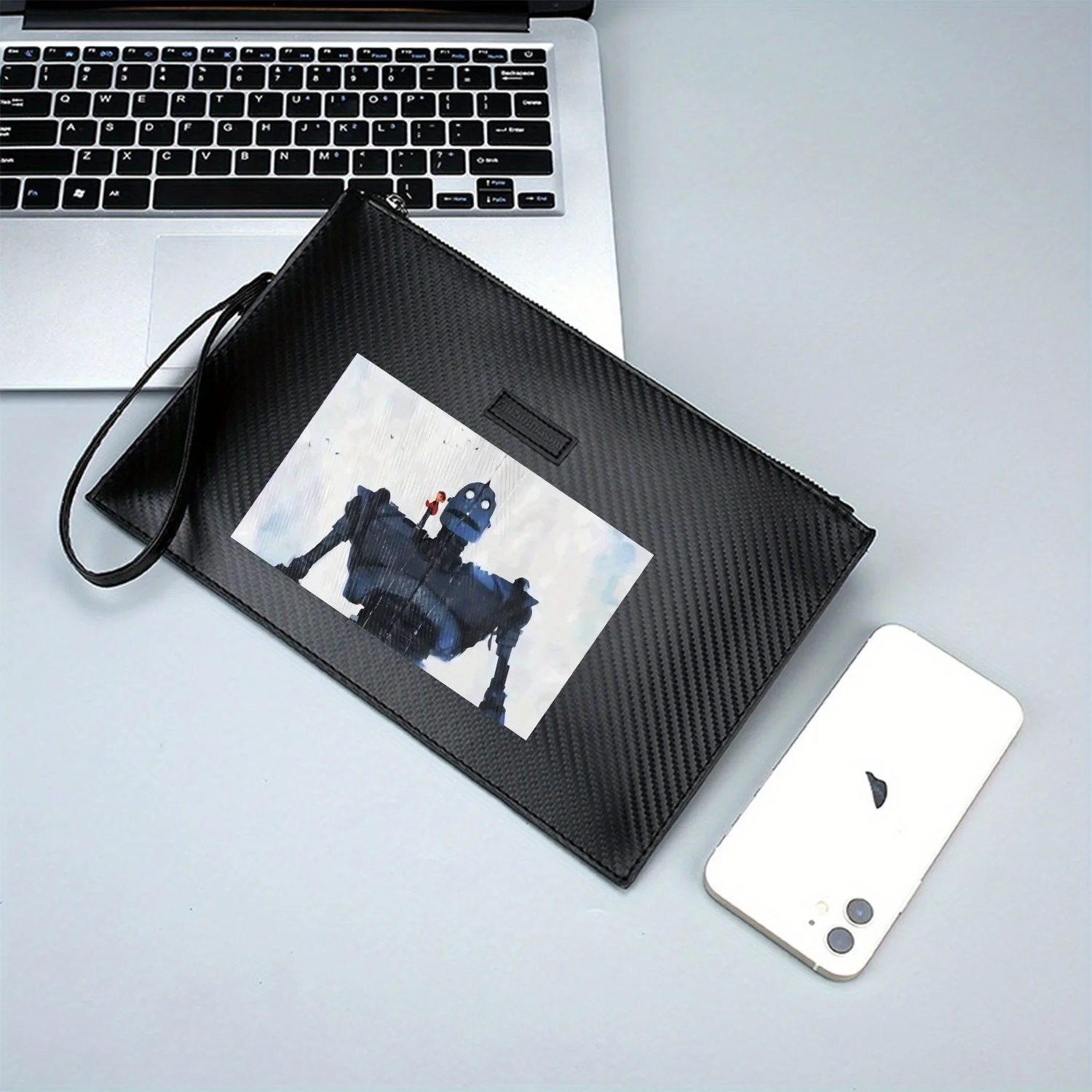 روبوت عملاق مع صداقة الصبي، حقيبة يد رجالية أنيقة مطبوعة من البولي يوريثان، عصرية وعملية للحمل اليومي