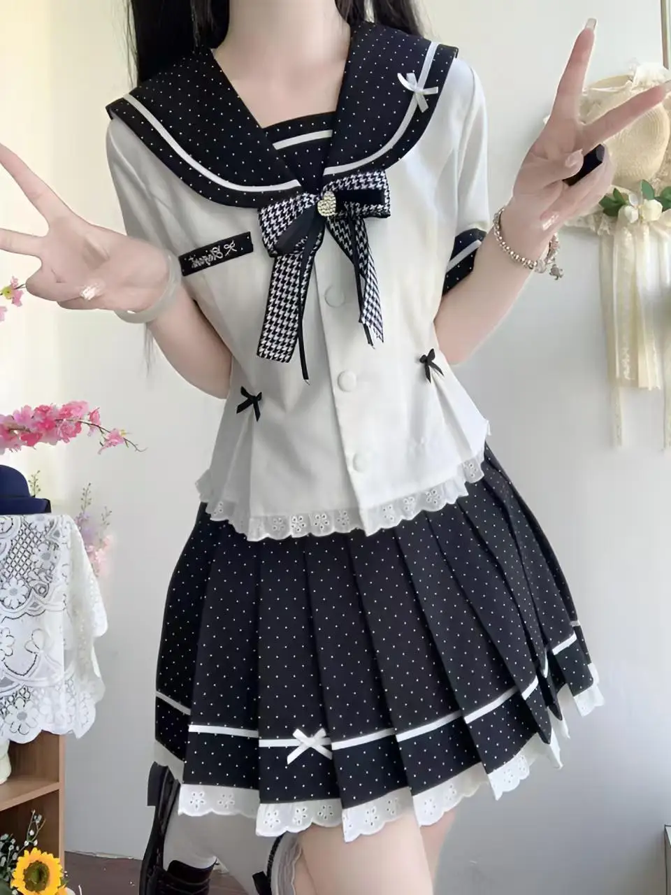 

Japanese Style Pure Desire Sailor Suit Slimming High Waist Polka Dot Pleated Short Skirt Cute JK Uniform Two Piece Set