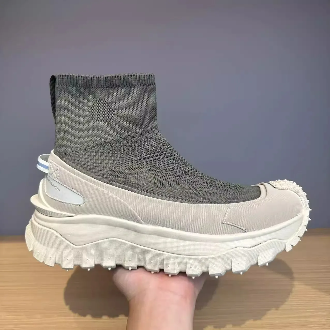 

New Winter Bestseller Breathable Professional Comfortable Lightweight High-Quality Walking Shoes Casual Shoes