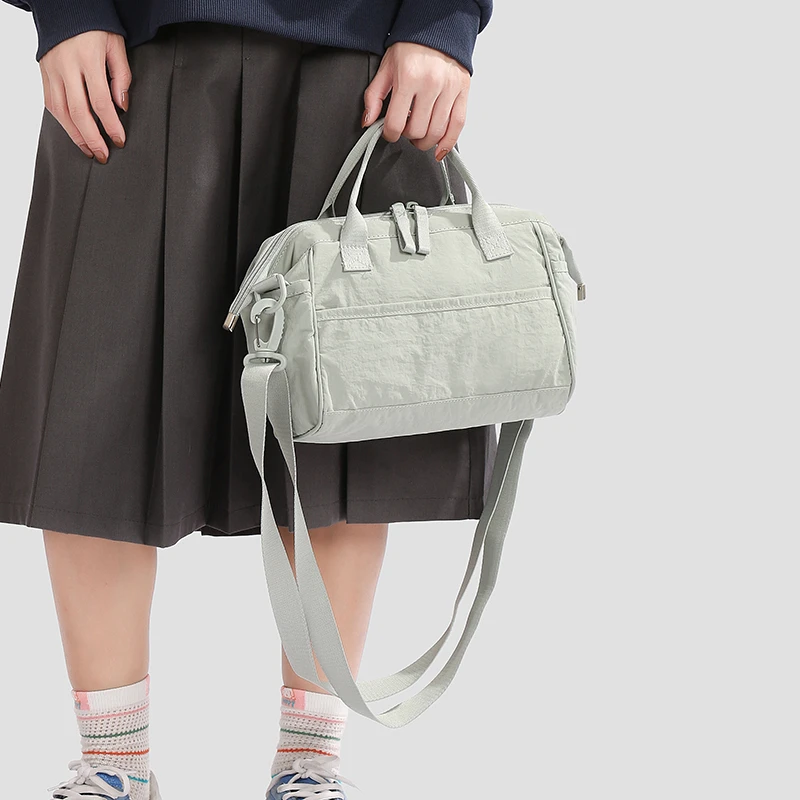 

Новая женская нейлоновая водонепроницаемая легкая сумка-тоут 2025 года, повседневная сумка через плечо в корейском стиле, универсальная маленькая сумка