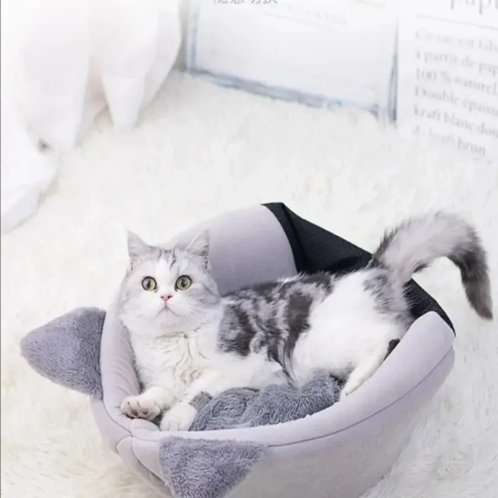 Cat Nest Bed New Deep Sleep Comfort in Winter Cats Bed Warm and Cold Proof Pet Sleeping House Pets Tent Cozy Cave Nest Cat House