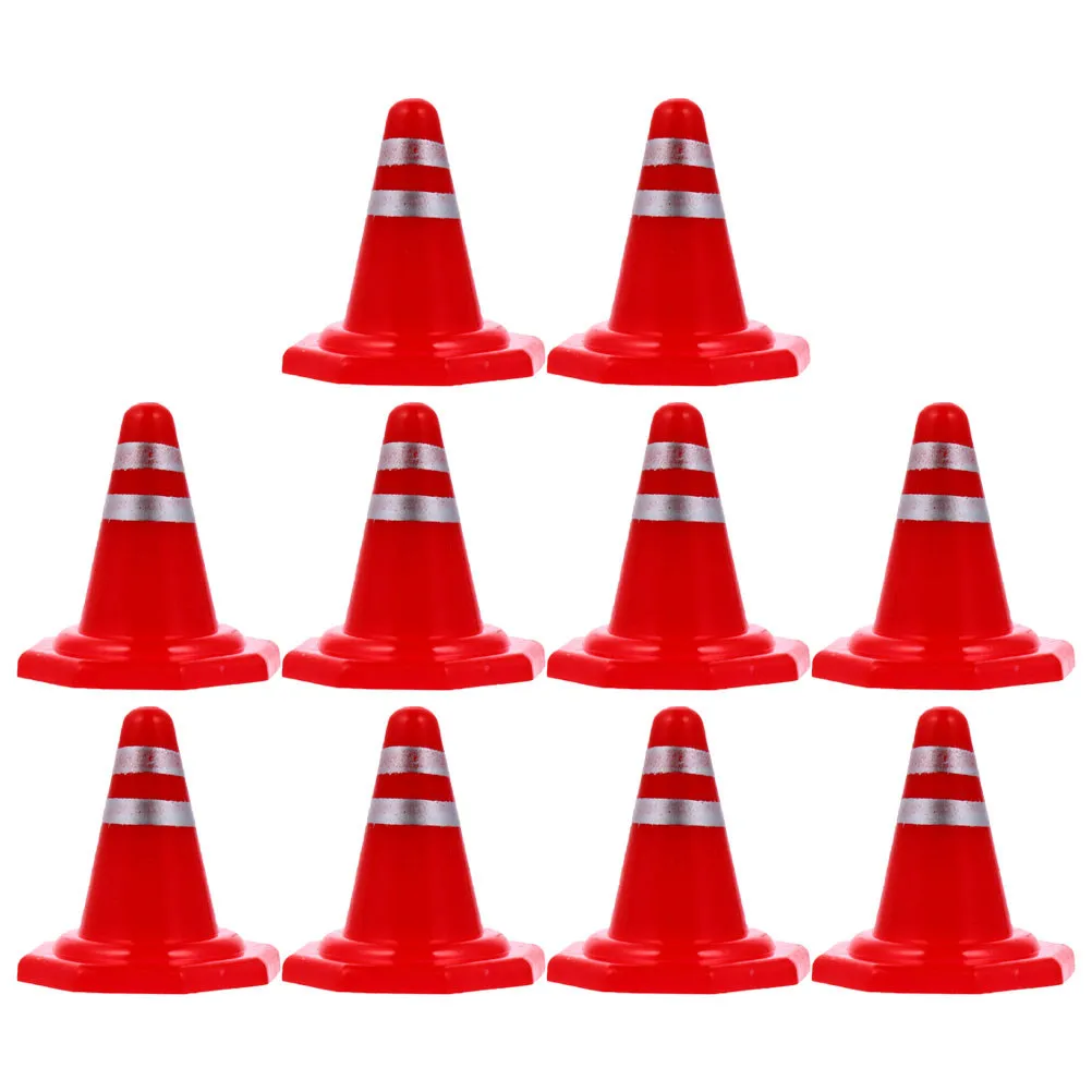

20Pcs Simulation Traffic Roadblock Plastic Road Cones Realistic Colors Compact DIY Sand Table Road Signs for Kids