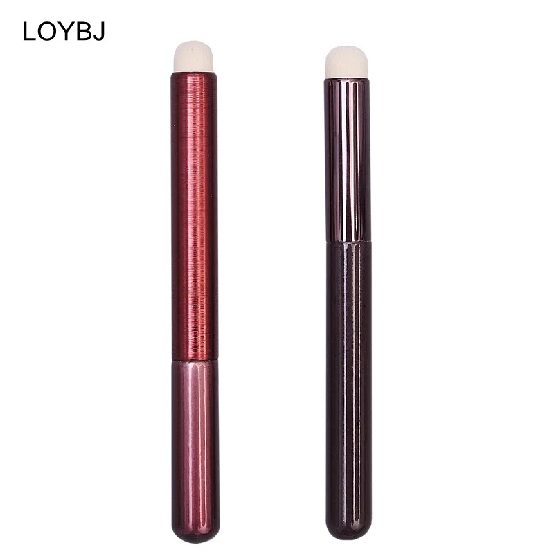 LOYBJ 1Pcs Happyrim Kumo Makeup Brush Mini Lip Brush Round Head Concealer Brush Beauty Cosmetic Natural Blending Brush Maquiagem