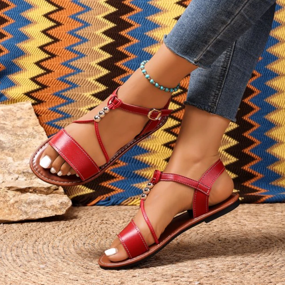 New Style Round Toe Flat Sandals 2026 Summer Fashion Solid Color Round Head Ankle Buckle Comfortable Casual Sandals for Women view 3