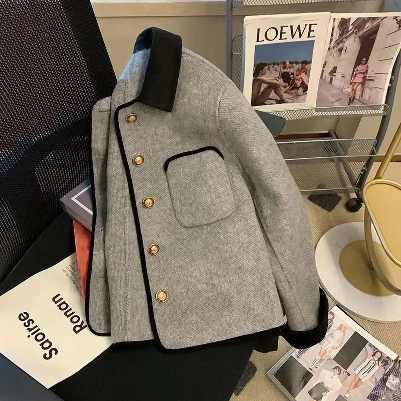 

New Autumn/Winter Fashion Trend Personalized Polo Doll Neck Contrast Short Loose Versatile Western Small Fragrant Women's Coat