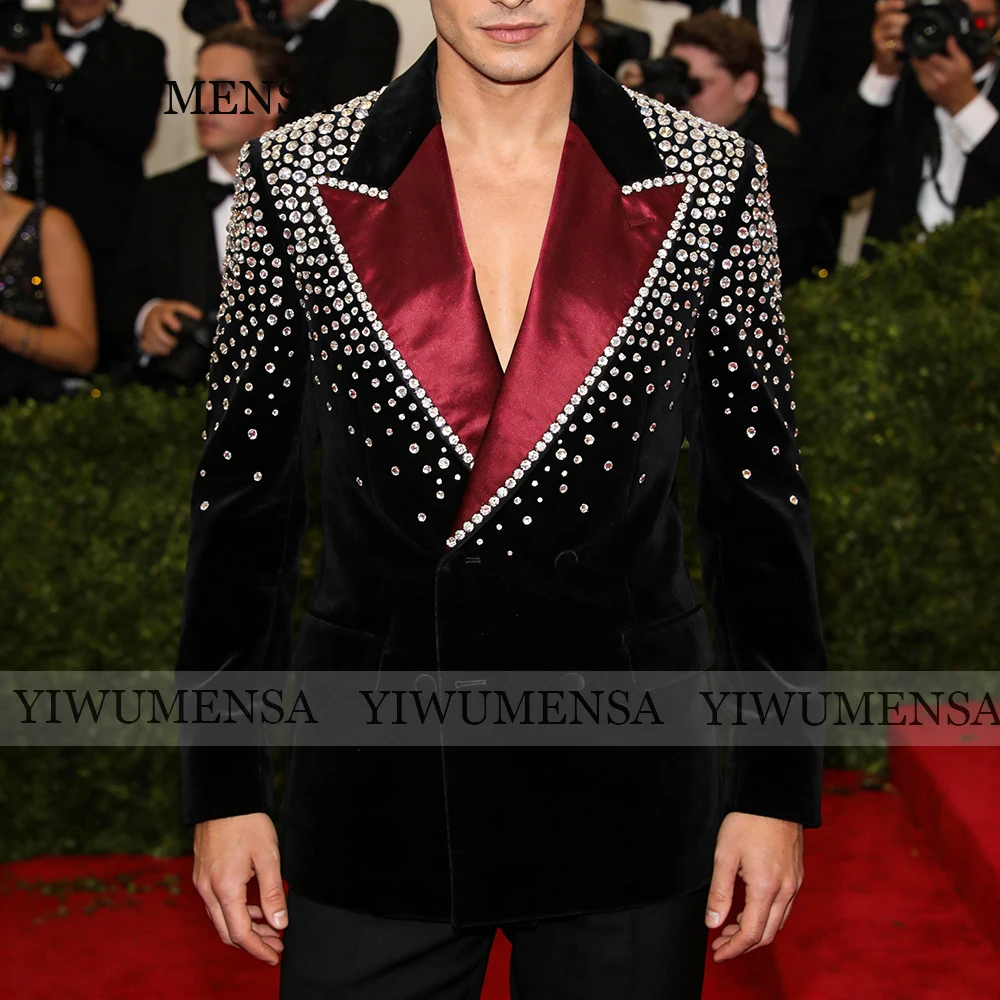 

Luxury Diamond Beaded Suit Men Burgundy Satin Velvet Groom Blazers Customized Double Breasted Jacket Pants 2 Piece Sets Attires