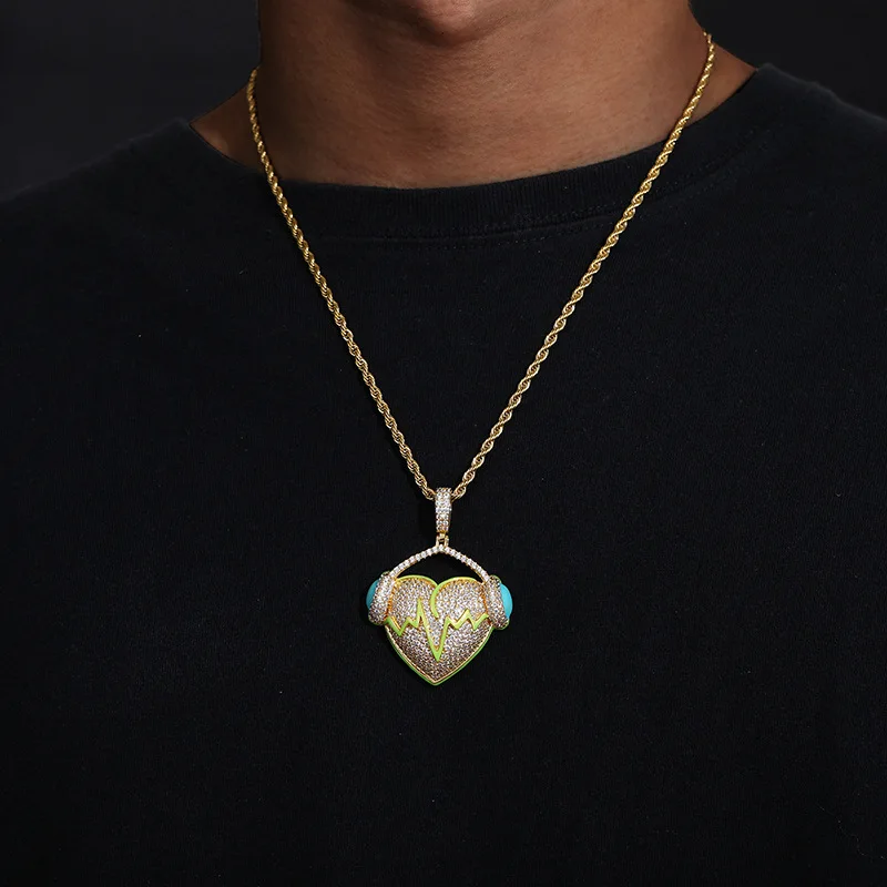 Hip Hop 5A+ CZ Stone Paved Bling Iced Out Luminous Earphone Heart Pendants Necklace for Men Women Lovers Rapper Jewelry Gift