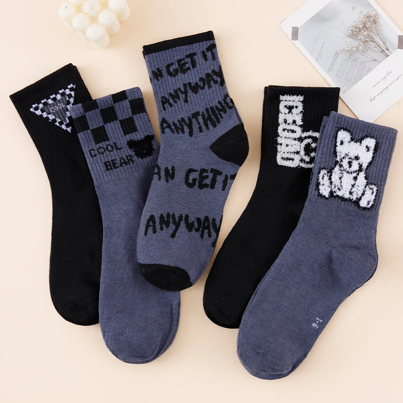 5 Pairs Of Four Season Unisex Black Gray Fashion Cartoon Teddy Bear/Letter/Plaid Versatile Comfortable Casual Mid Tube Socks