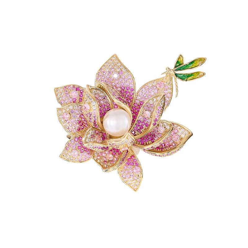 Spilla con pianta di perle d'acqua dolce di loto libellula zircone di fascia alta, accessorio per cappotto cheongsam di lusso leggero