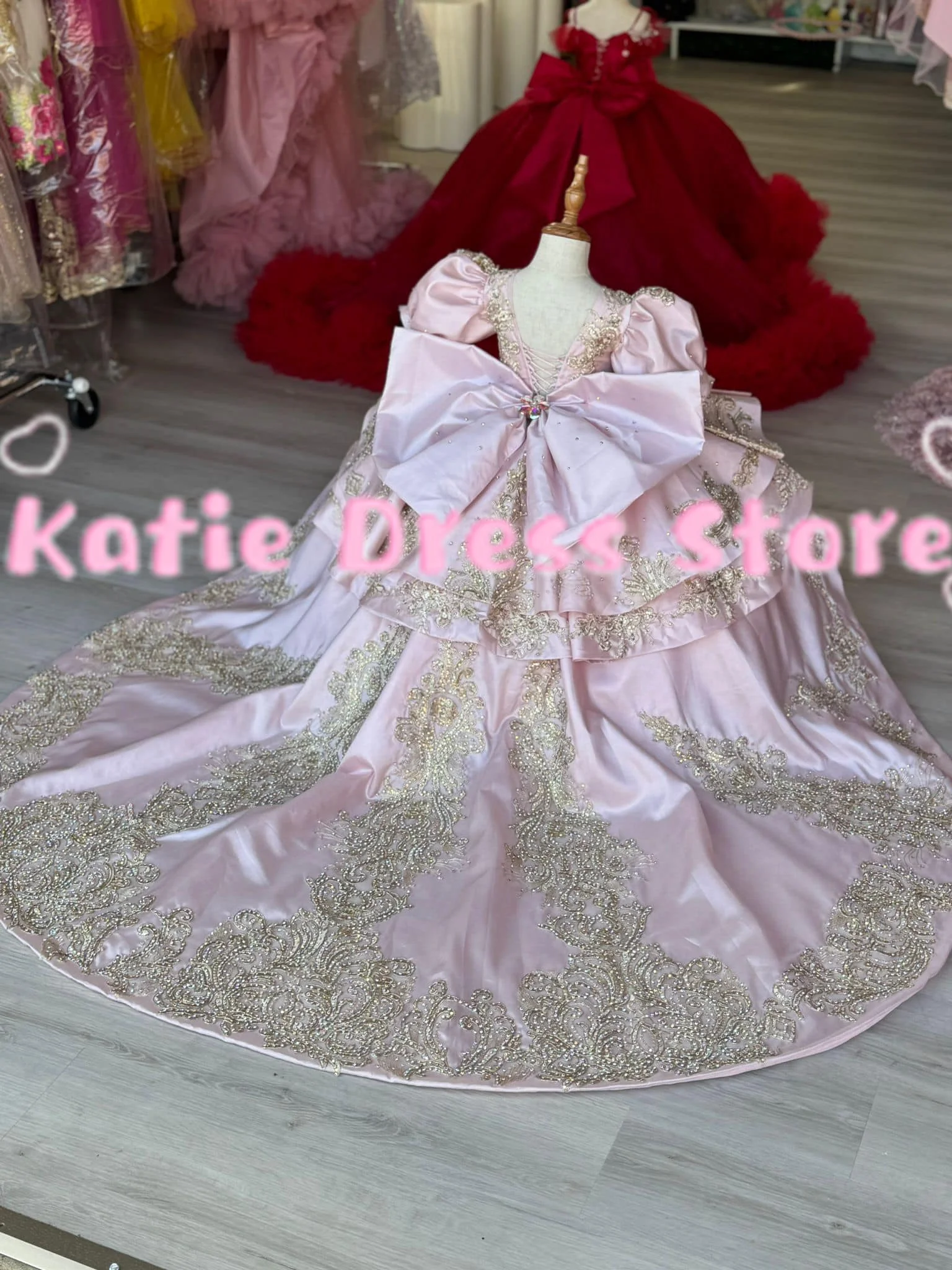 Pink Satin Applique Flower Girl Dress For Wedding Puffy Princess Kids Birthday Party First Communion Ball Gowns Customized