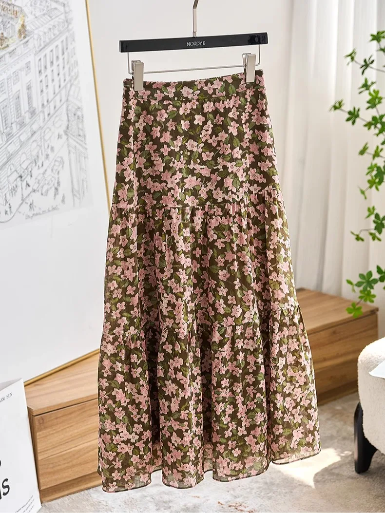 

Юбка-миди А-силуэта с большим оборотным подолом и топом на завязках из 100% льна, розовая, с цветочным принтом, с завышенной талией