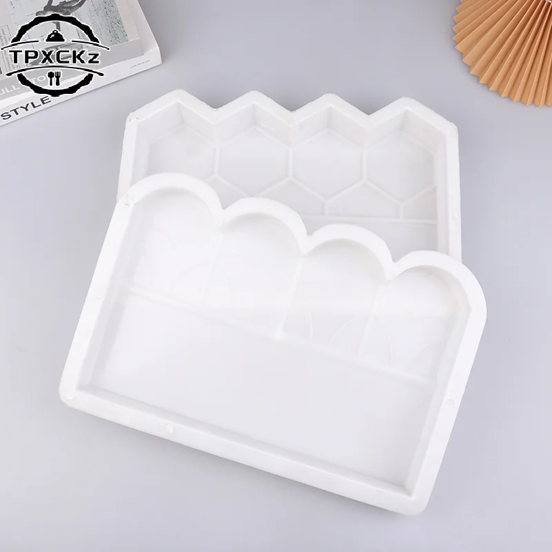 

Garden Edging Fence Concrete Molds Reusable DIY Garden Brick Mold For Fish Pond Backyard Patio Garden Decoration