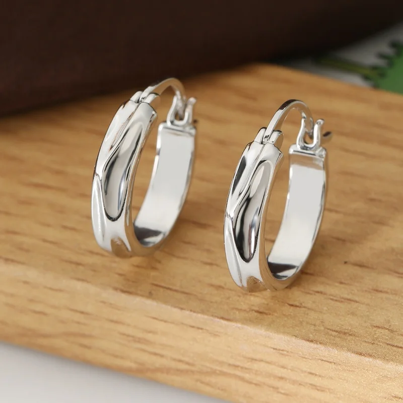 Edelstahl vergoldet glänzend runde Ohrringe für Frauen Mode einfache wasserdichte geometrische INS Creolen Schmuck Geschenk – Detail 2