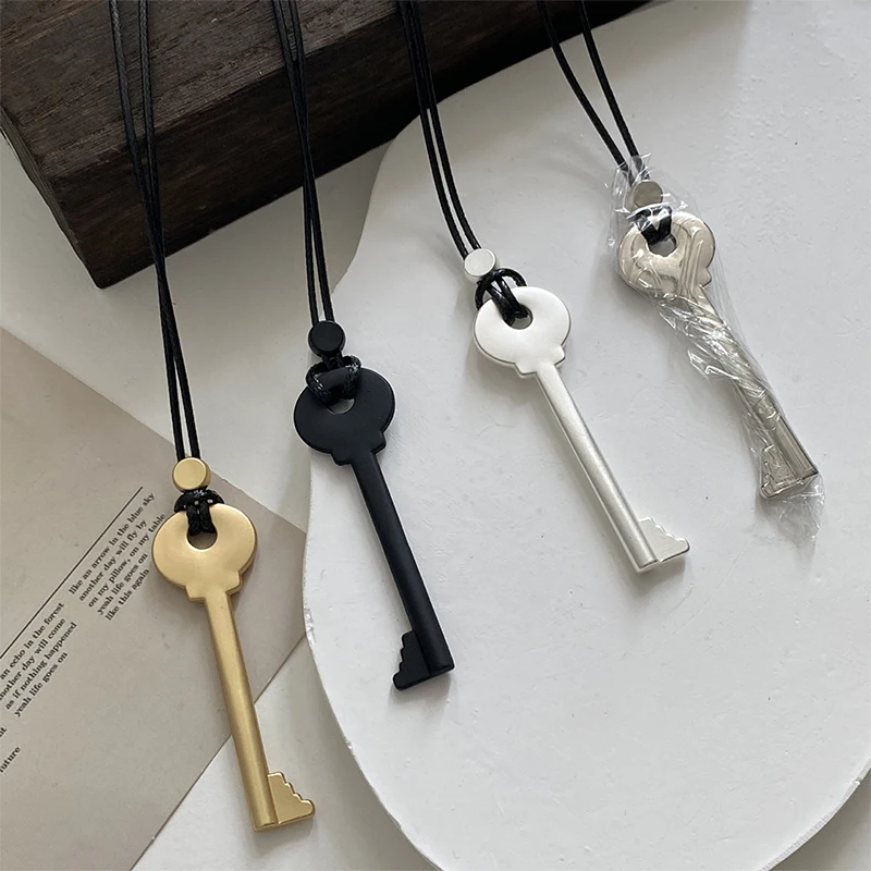 مفتاح معدني على شكل قلادة قلادة للنساء الفتيات بسيطة طويلة الشمع حبل سترة سلسلة الإكسسوارات هدايا جديدة