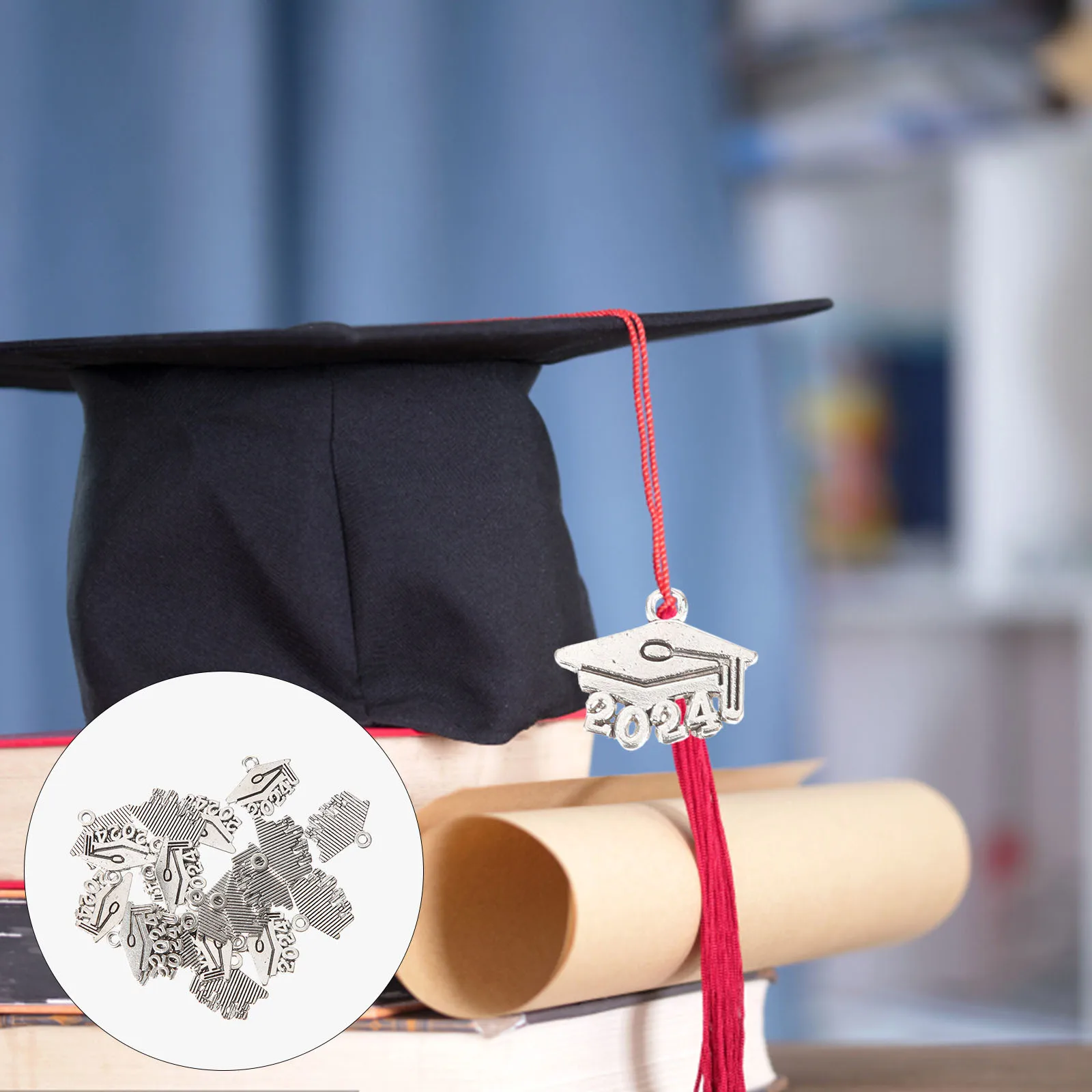 

20Pcs 2024 Graduation Charms Metal Jewelry Pendants DIY Craft Supplies Necklace Earrings Keychain Graduation Charms