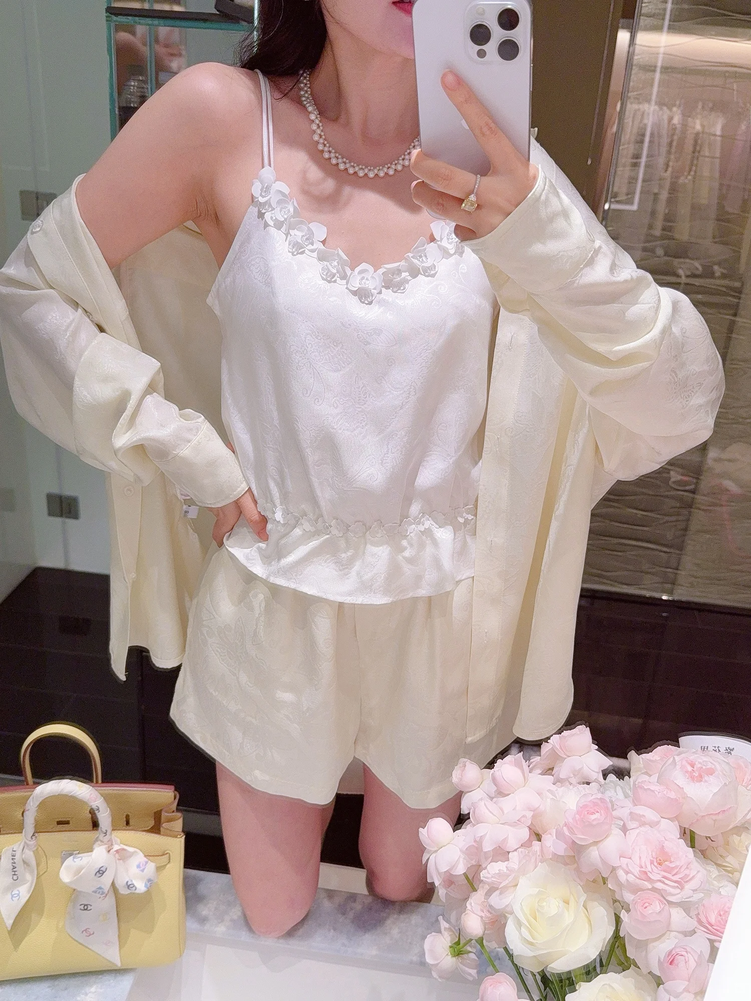 

MissLuxury Heavyweight Silk Chiffon Women's Csole Tank Top White Underwear Inner Wear Commute Sle Embroidered U-Neline