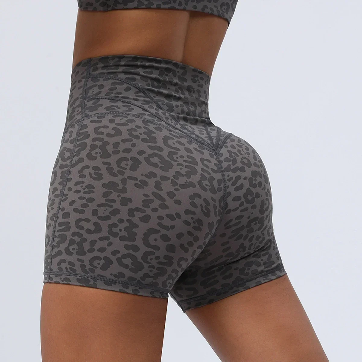 

Leopard Print Yoga Shorts Cross Waist Skinny Hip Lifting Shorts Stretch High Waist Running Quick Dry Breathable Fitness Pants