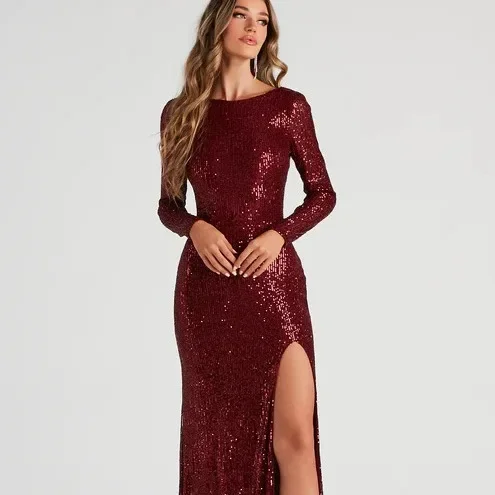 Women\'s Long Sequined Round Neck Slit Sexy Long Sleeves Long Sequined Evening Dress with Open Back Design for Adult Ceremony