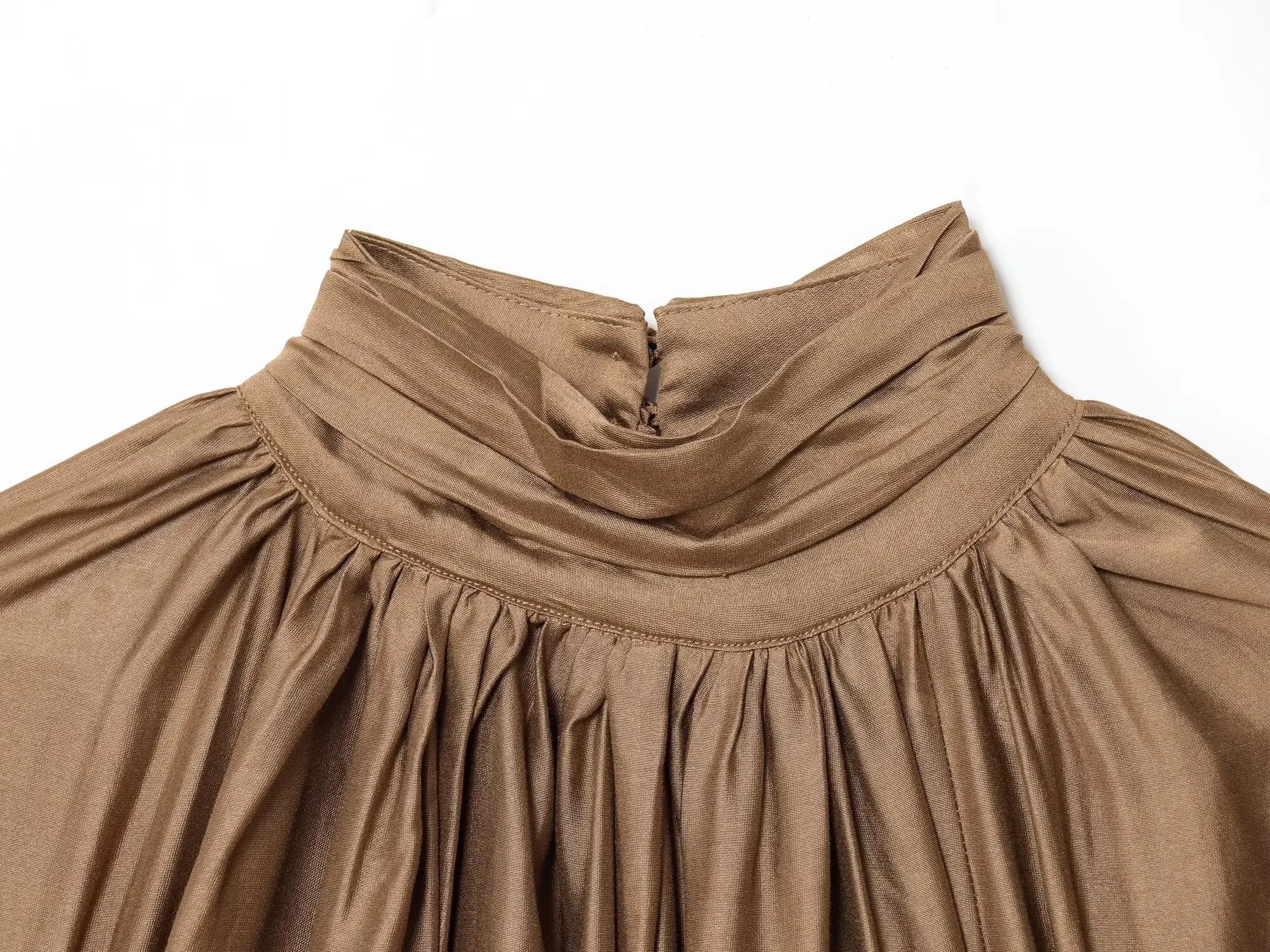 BSAY 2026 Französische Minimalistische Damen-Satinbluse mit Stehkragen, gerafftem Design, Laternenärmeln, lockerem Schnitt, glänzend, elegant, für Bürokleidung, Oberteil – Detail 14