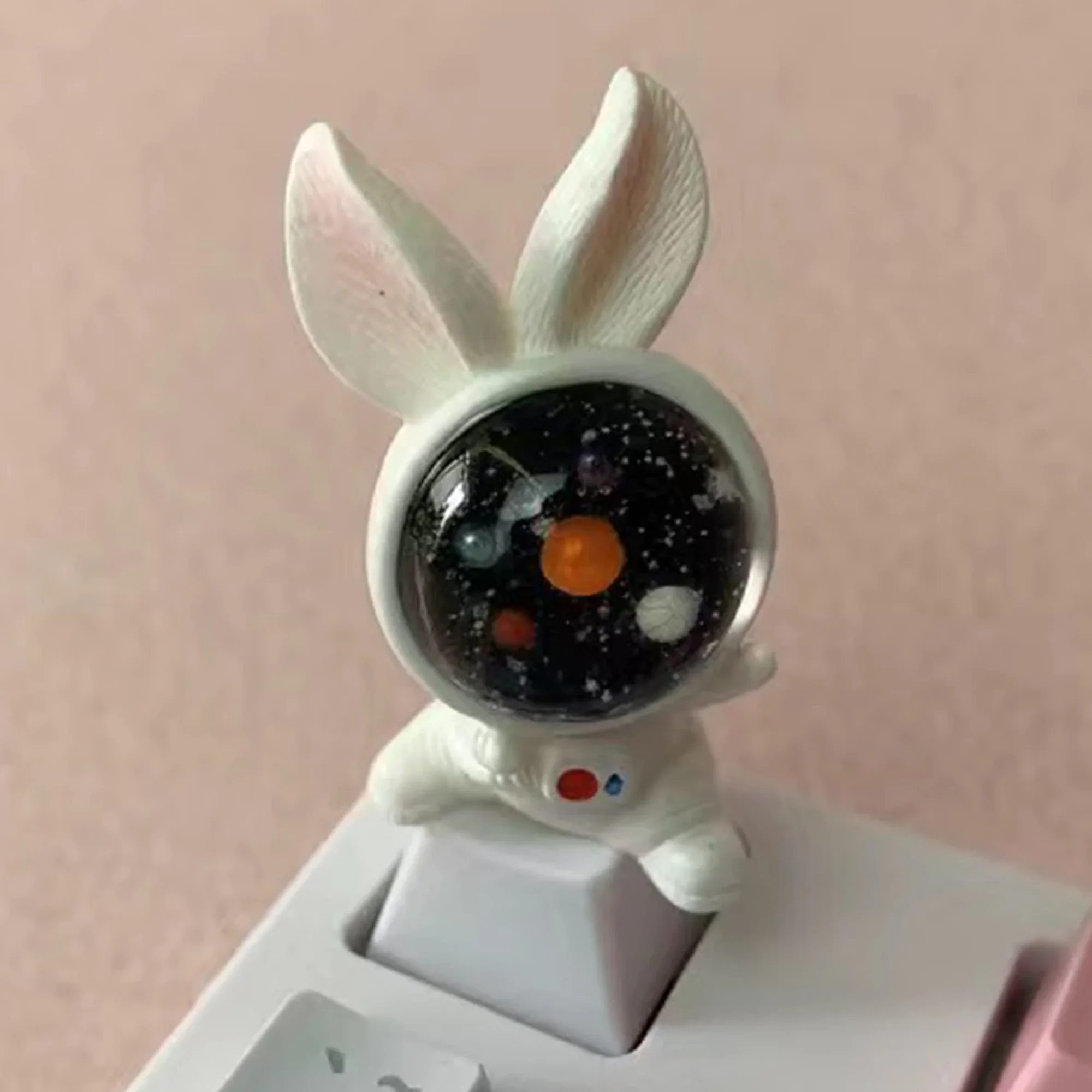 Space Rabbit Personality Keycaps Creative Cute Three-imensional Custom Resin R4 Key Cap for MX Switches Mechanical Keyboard