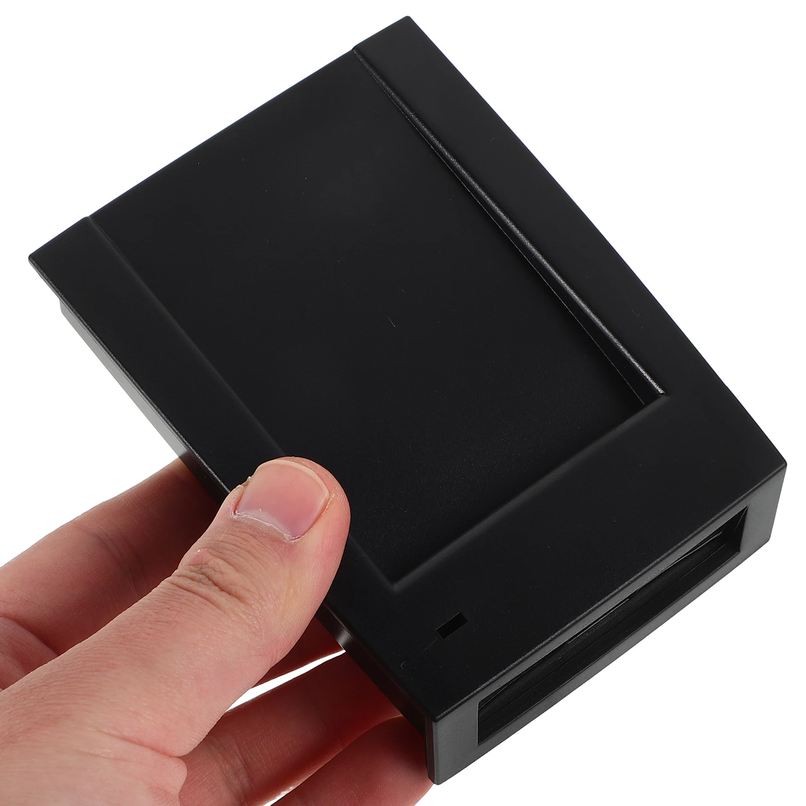 

Buisness Card Holder Access Duplicator Distributor Badge Reader Writer Case Protective Display Company
