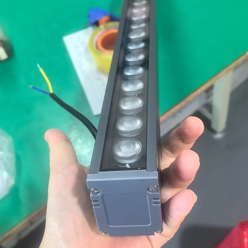 

DMX512 LED Wall Washer Lights DC24V Outdoor Architectural Building Facade Lighting Ip66 48W RGB Led Linear Wall Washer