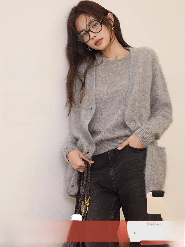 

Women's Knitted Woolen Cardigan Sweater Set V-Ne Long Sve Regular Fit Commute Sle Autumn Winter Faion 00% Australia...
