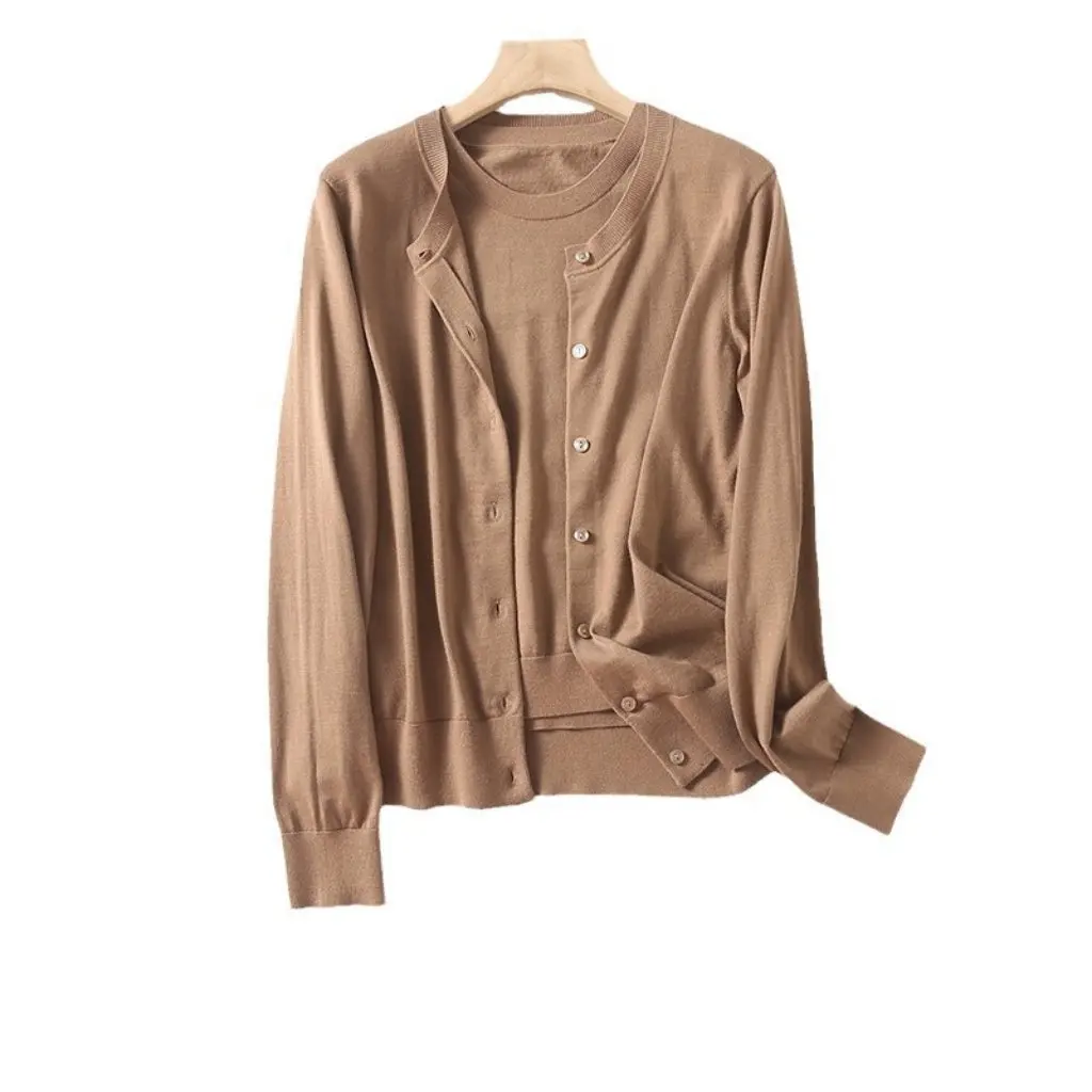 

Women's Worsted Merino Wool Crewneck Cardigan Long Sleeve Machine Washable Knitted Jacket for Spring