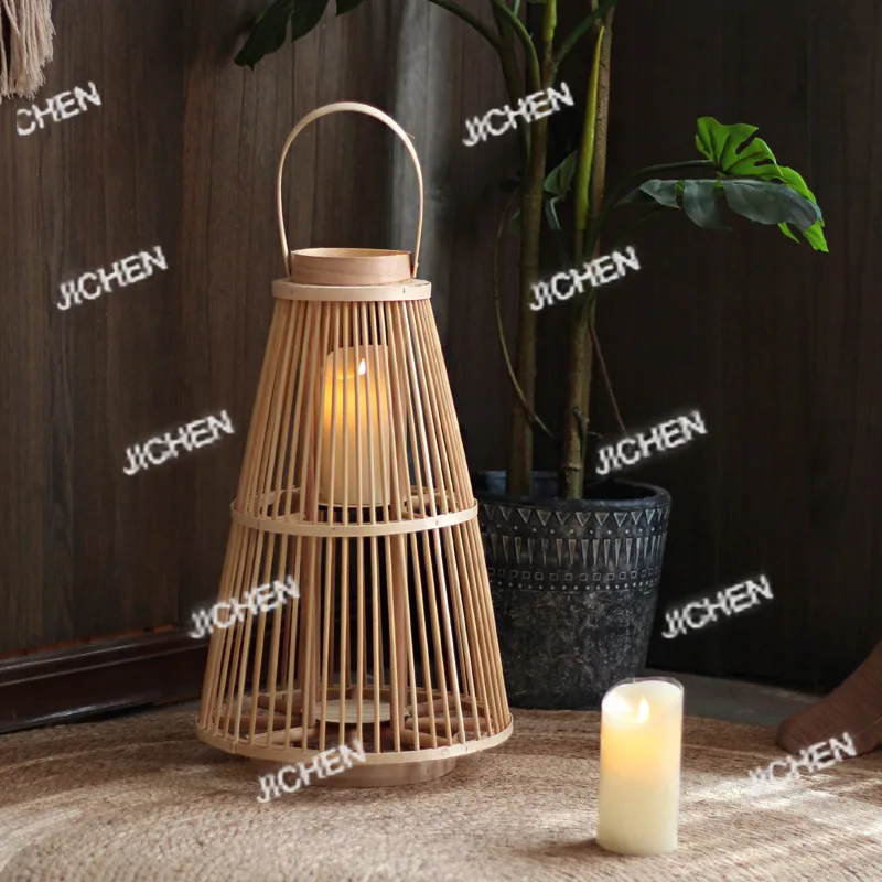 

Простой современный подсвечник, модель комнаты B & B, украшение двора отеля, ветровая лампа от пола до потолка из ротанга, японский скандинавский стиль