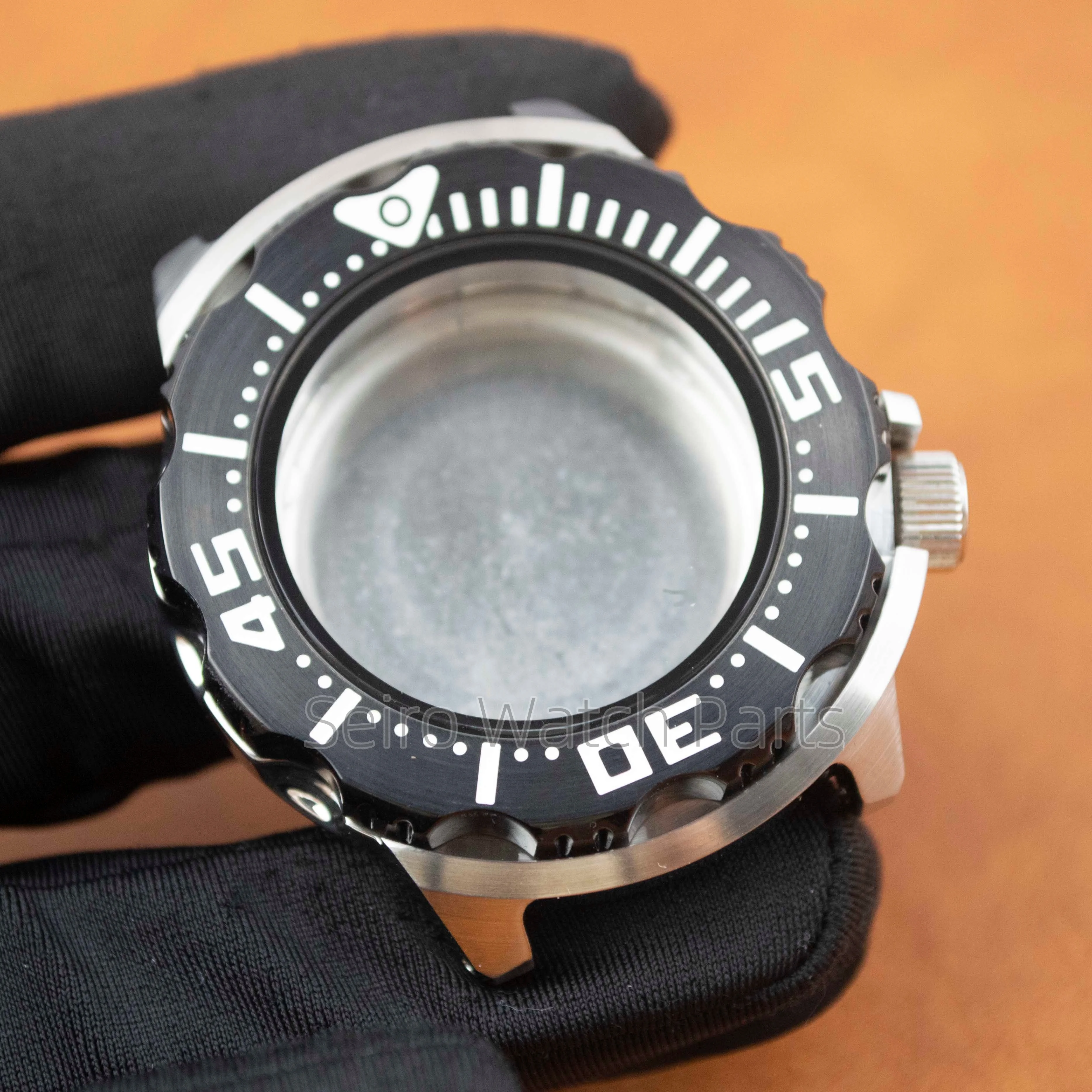 

42MM Stainless Steel Sapphire Glass Crystal Monster Watch Case 200m Dive Water Resistance For Seiko NH35 Nh36 Automatic Movement