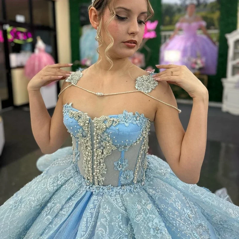 فساتين Angelsbridep باللون الأزرق السماوي Quinceanera مزينة بالدانتيل مطرز بالخرز الحلو 16 فستان Vestidos De Quinceañera مخصص