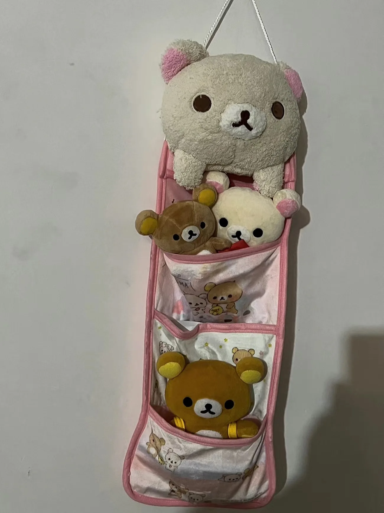 Kawaii Rilakkumas Wall Hanging Storage Bag Cartoon Korilakkuma Bear Door Hanging Bag Large Capacity Sundries Storage Bag Gifts