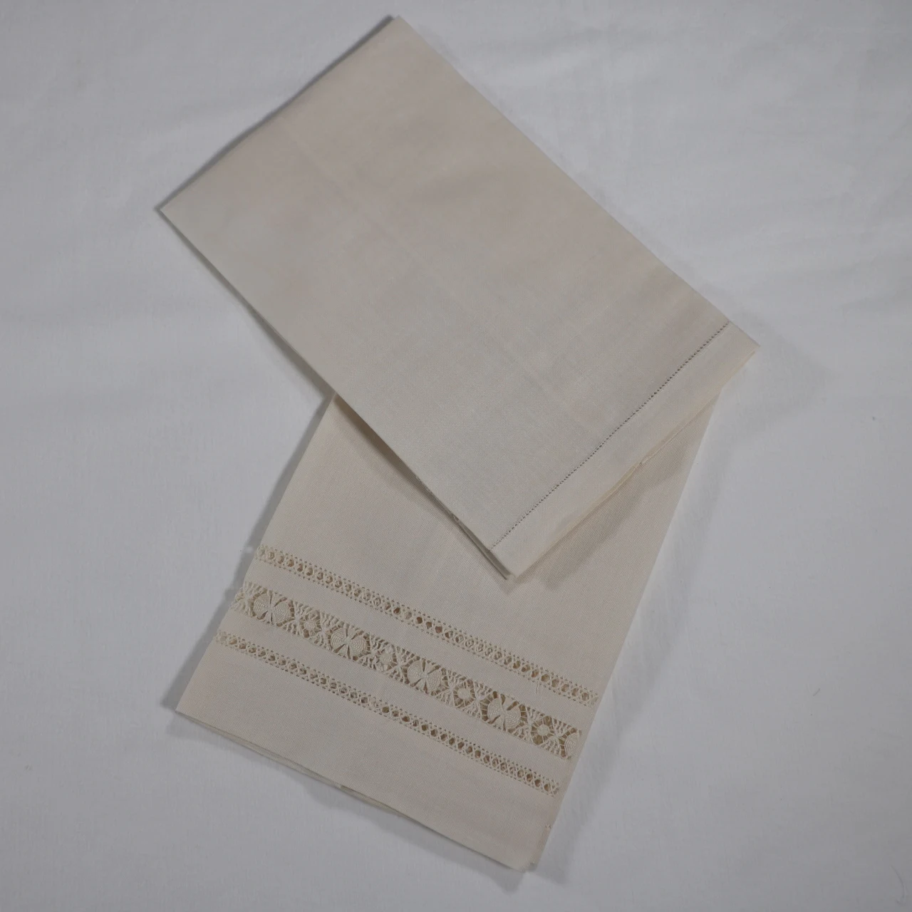 

TL040 Wedding Christmas Festival Decoration Dry the hands 14"x22" Beige Ramie Cotton Drawn thread work Towels