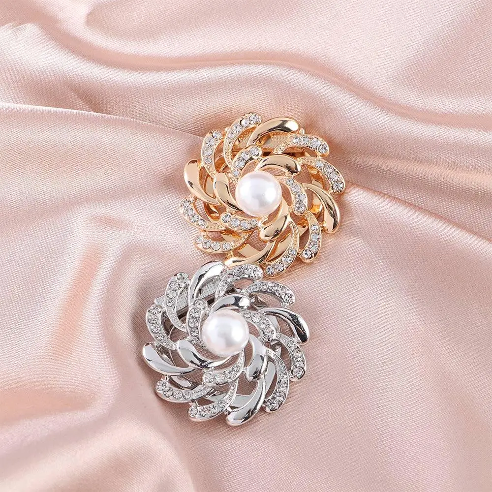 

Vintage Gift Fashion Jewelry Crystal Rhinestone For Girls Women Scarf Buckle Shawl Clip Korean Style Brooch Pins Scarf Ring