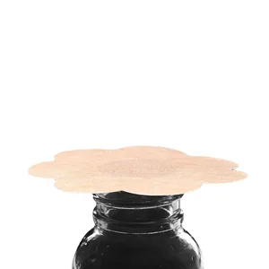 أفضل 10 فتيات مبيعا يظهرن ثديهن - No3