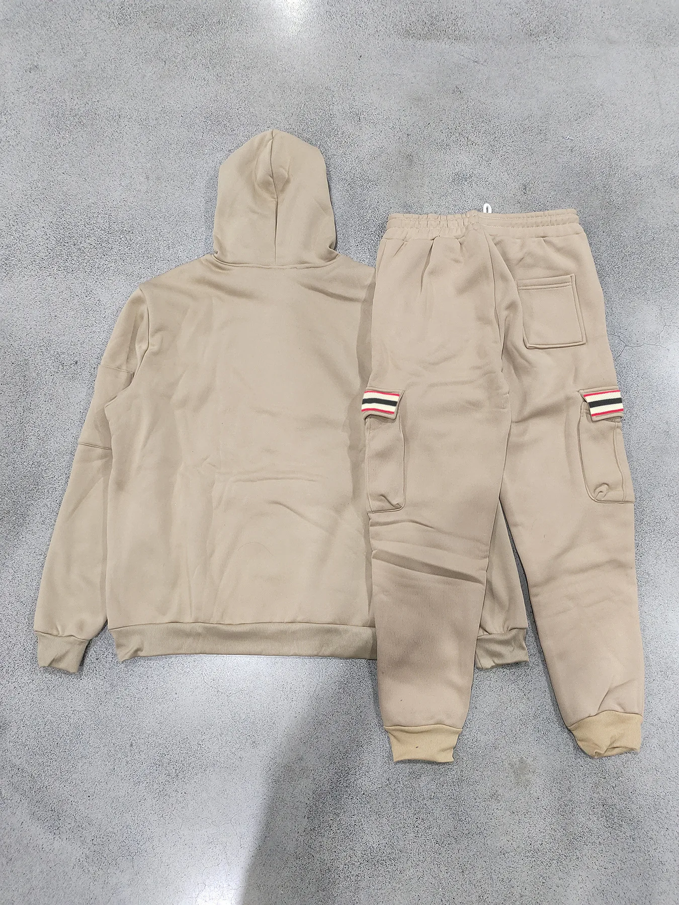 2026 Herren-Schwergewichts-Fleece-Hoodie-Set Herbst Winter Plüsch Arbeitskleidung Lässiger Pullover Passender Trainingsanzug 2-teiliges Outfit – Detail 7