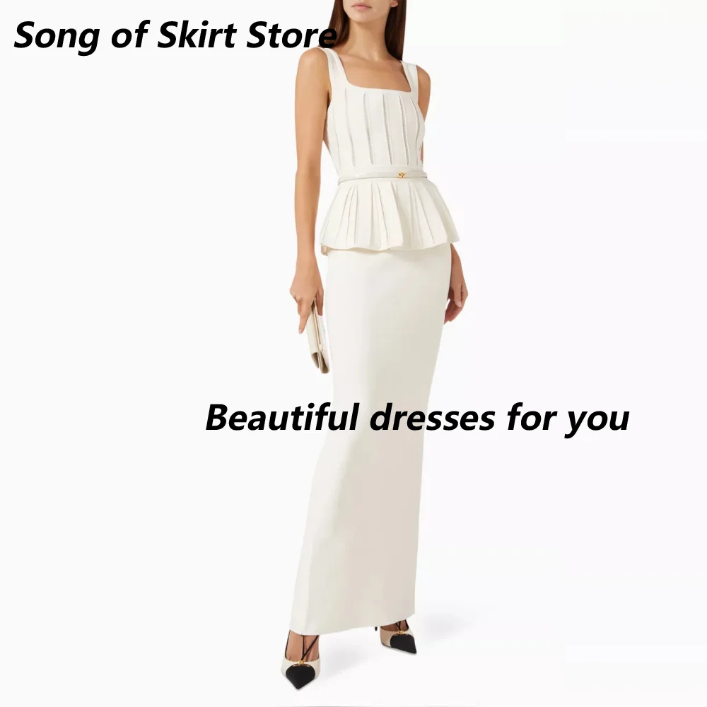 Vestido de invitada de boda personalizado de punto color marfil para la madre de la novia, sin mangas, con peplum, cinturón dorado, abertura alta, estilo sirena, largo hasta el suelo