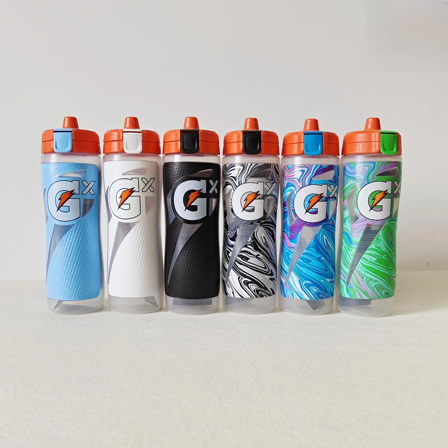 

Gatorade GX Sport Water Bottle Plastic Squeezable Cup ex Fitn Drinking Bottle 80mL-900mL Capaci for Outdoor Activities