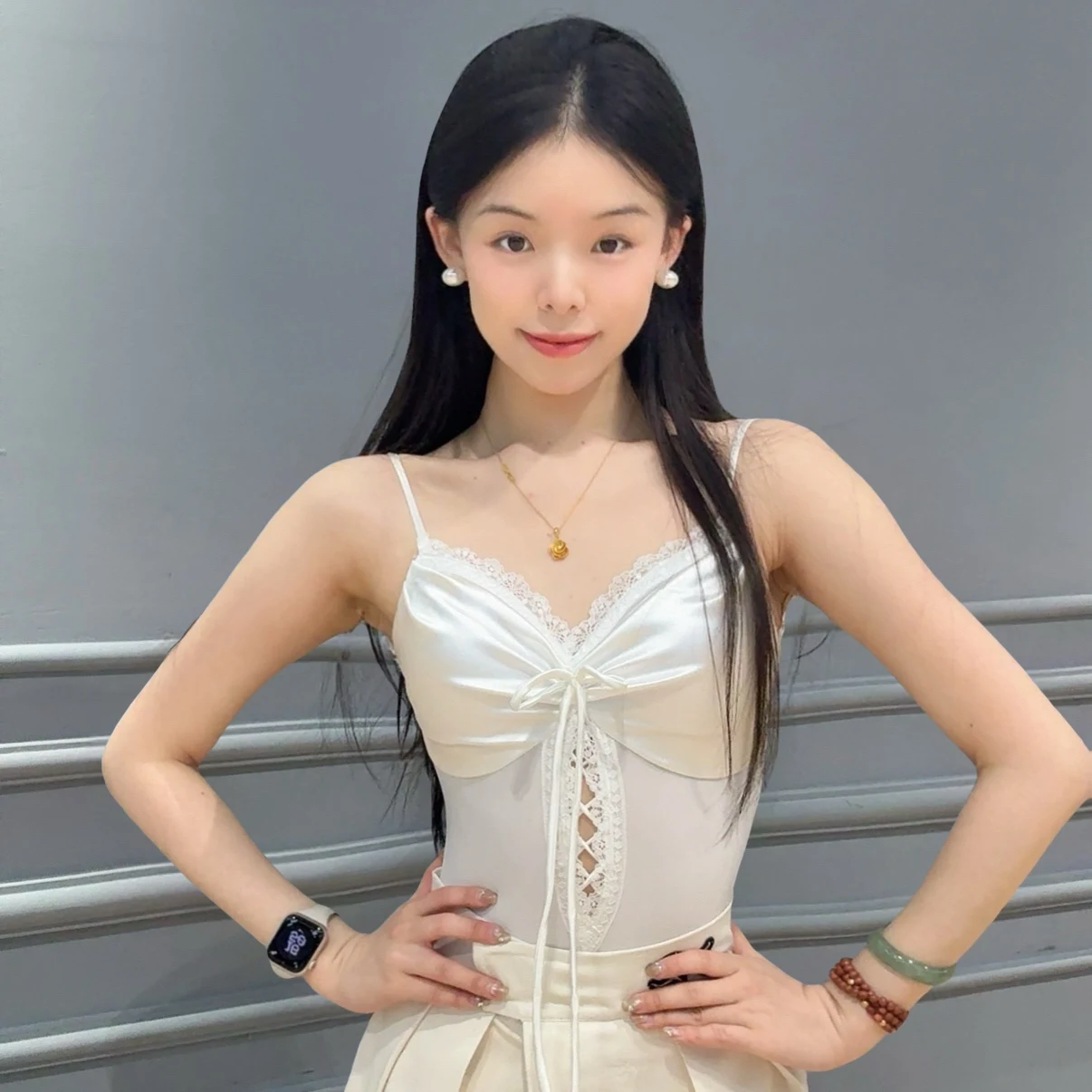 الصيف الدانتيل الحمالات اللاتينية الرقص القمم الساتان ثياب رومبا السالسا قاعة الرقص الملابس نادي الرقص ممارسة الملابس DNV23365