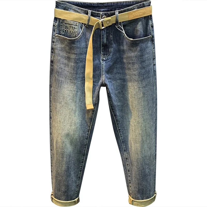 2024 autunno nuovi jeans da uomo alla moda slim-fit piccolo denim dritto pantaloni alla moda goffrati tridimensionali con cintura