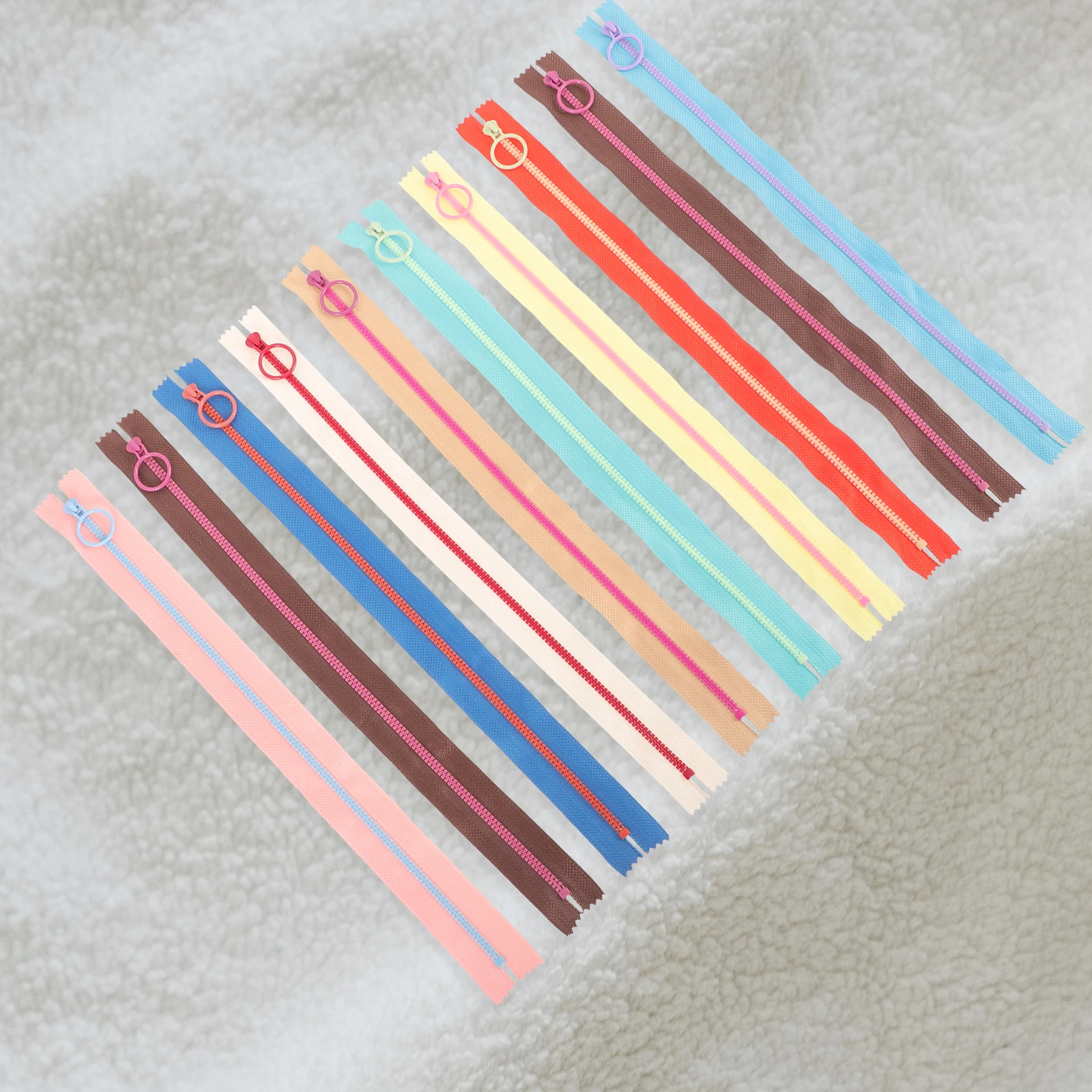 

10Pcs Multi Colored Resin Zippers for Sewing Clothes Bags Purses DIY Crafts Fashion Accessories Zippers for Sewing