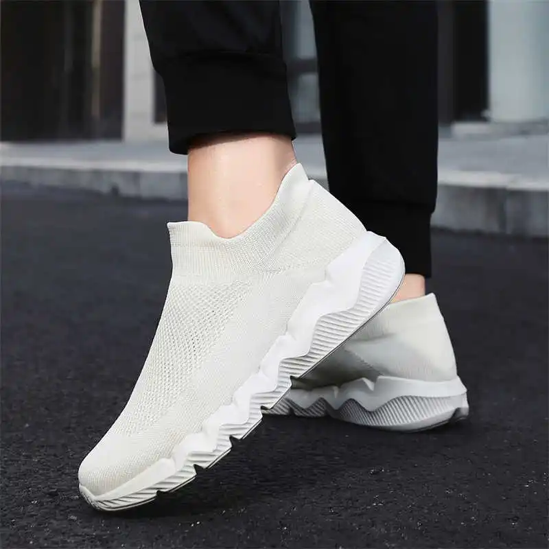 Without Strap Extra Large Sizes Basketball Sneakers 48 Size Running Traning Shoes Women's Summer Moccasins Sports