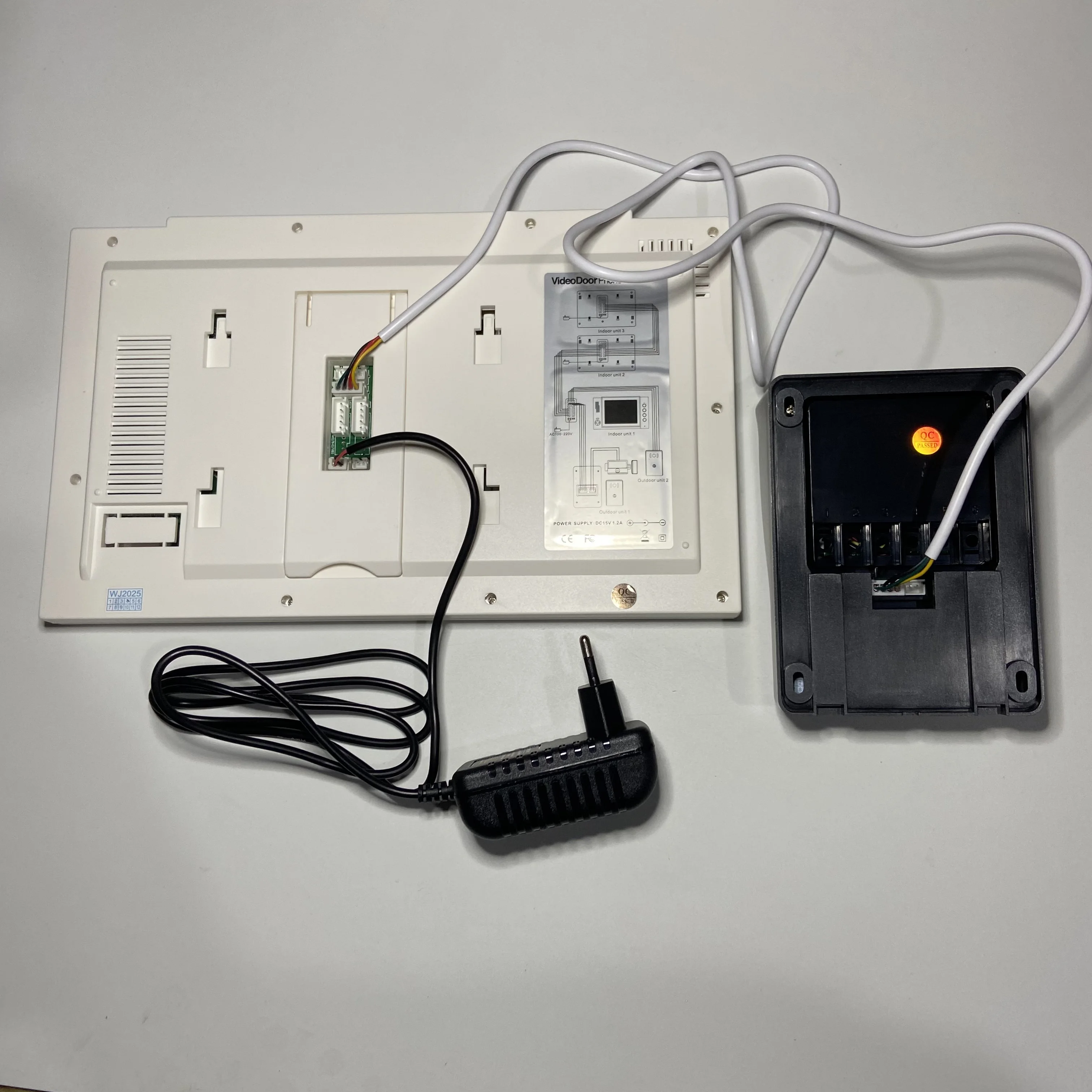 1Set Home Use Wire Video Door Phone Intercom System 8" LCD HD Camera Visitor Talk Back Door Bell